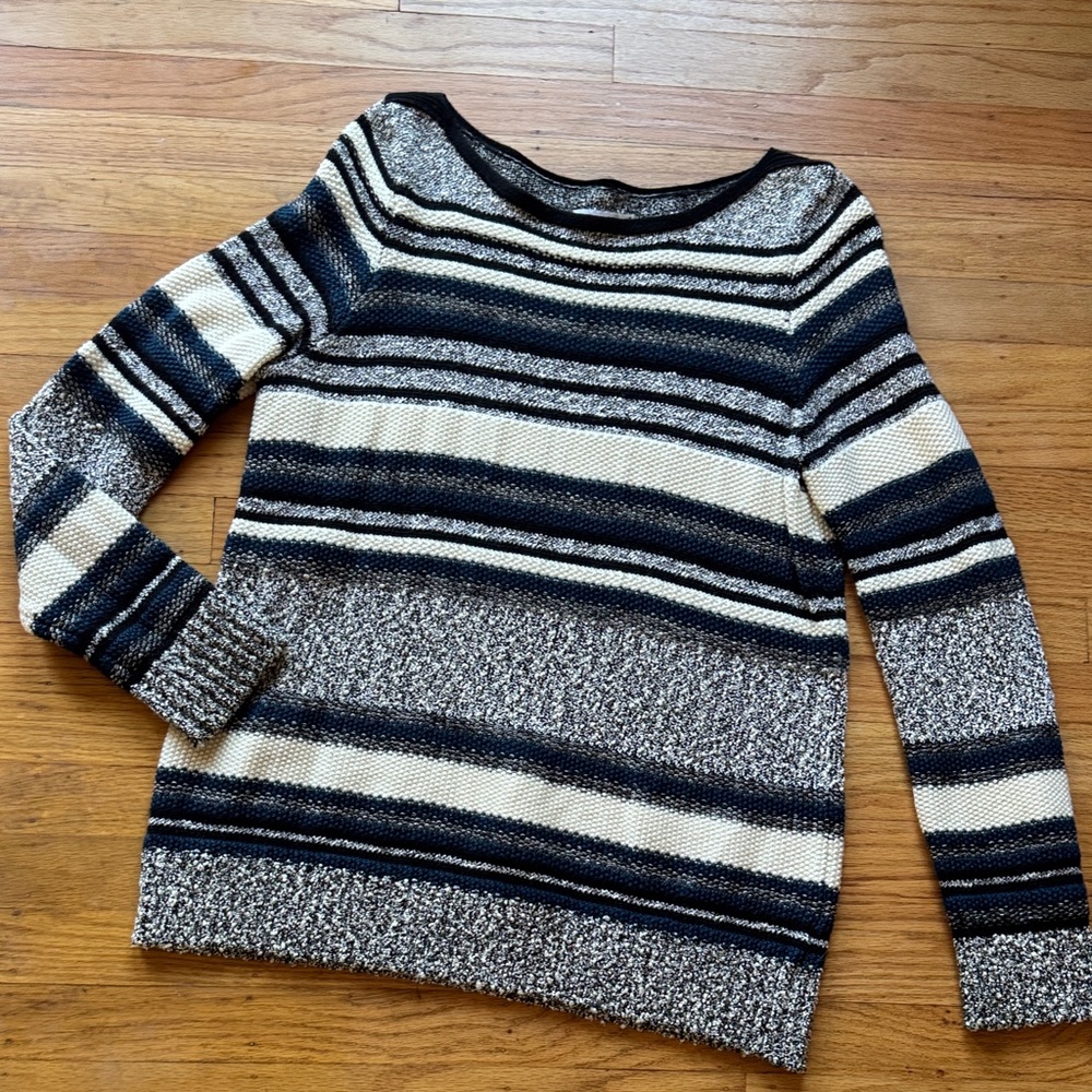 Vince Black Blue and White Striped Sweater